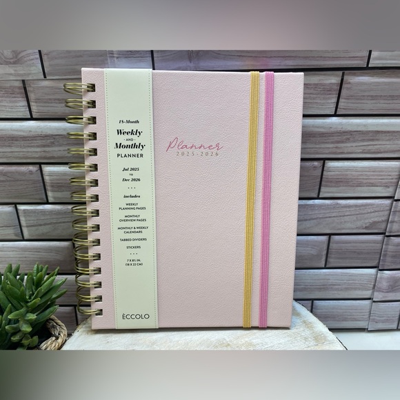 Eccolo 🩷2026 18-month Planner & Calendar with sticker & positive message NWT - Picture 1 of 12